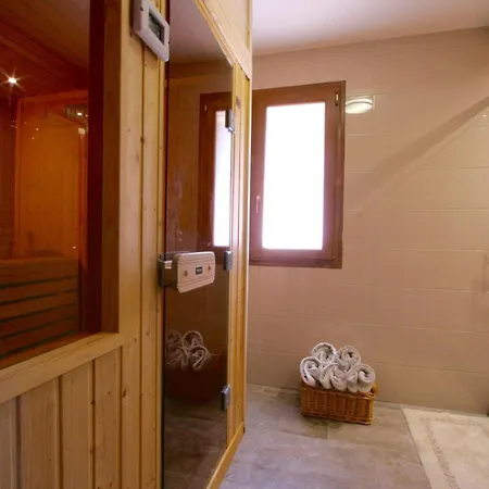 Chalet Praline